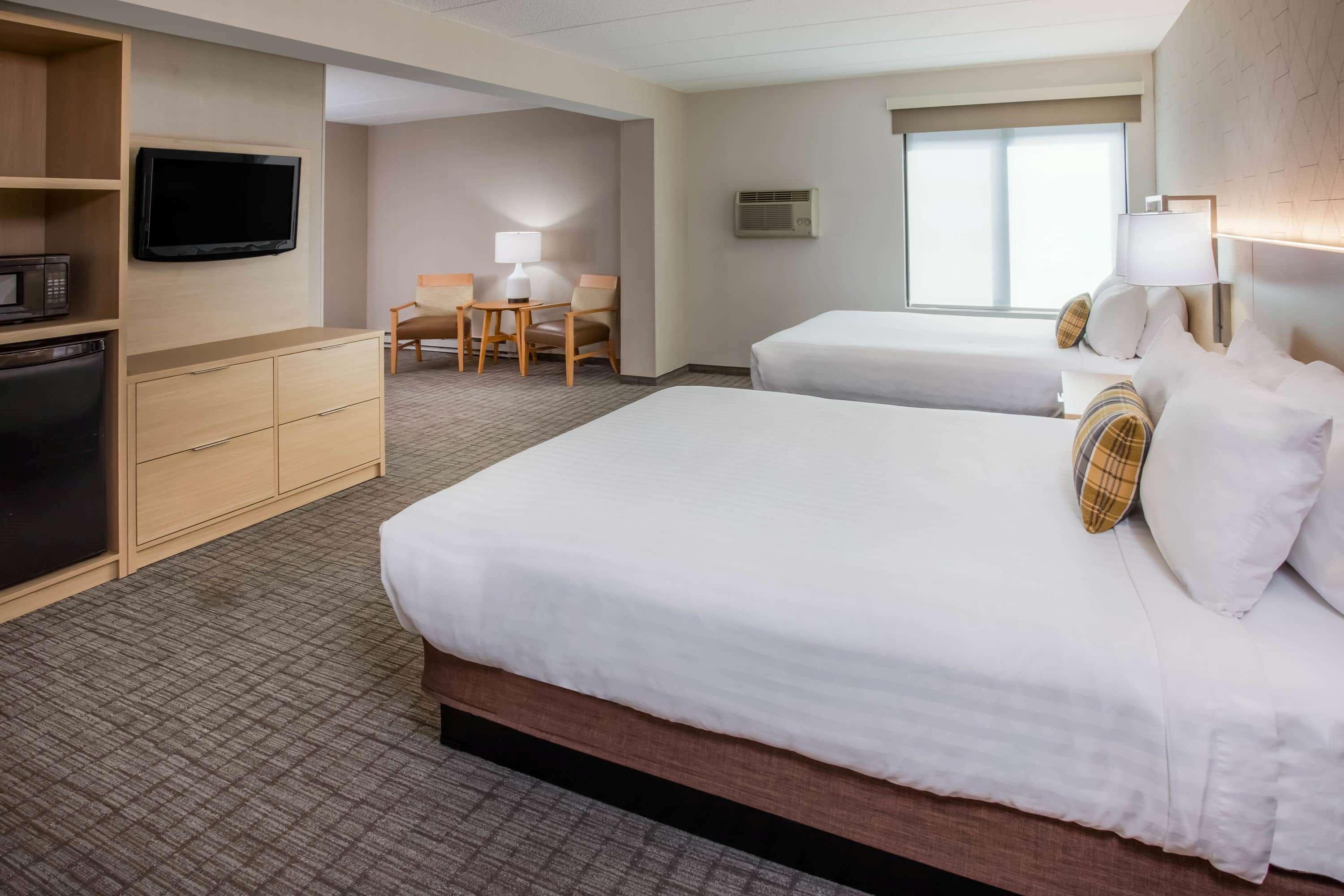 Days Inn & Suites By Wyndham Duluth By The Mall Экстерьер фото