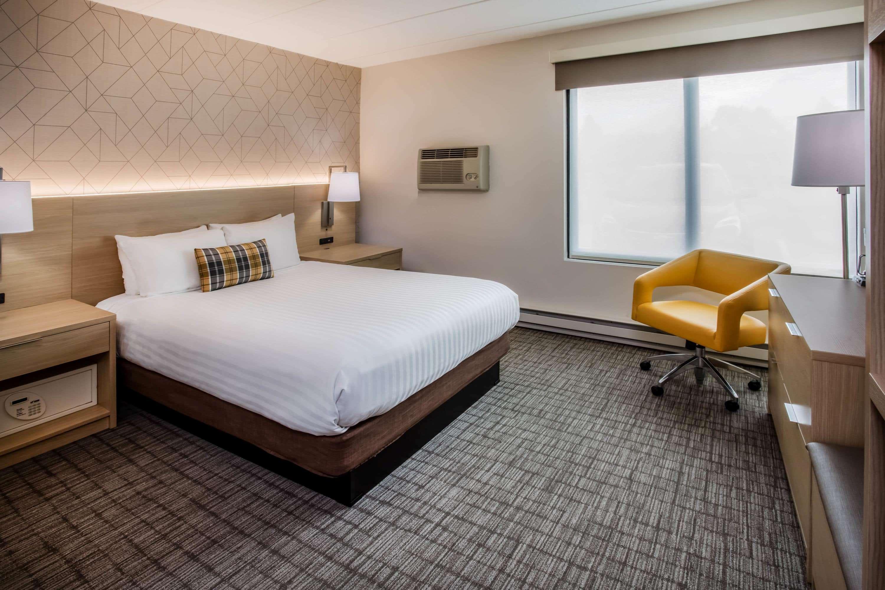 Days Inn & Suites By Wyndham Duluth By The Mall Экстерьер фото