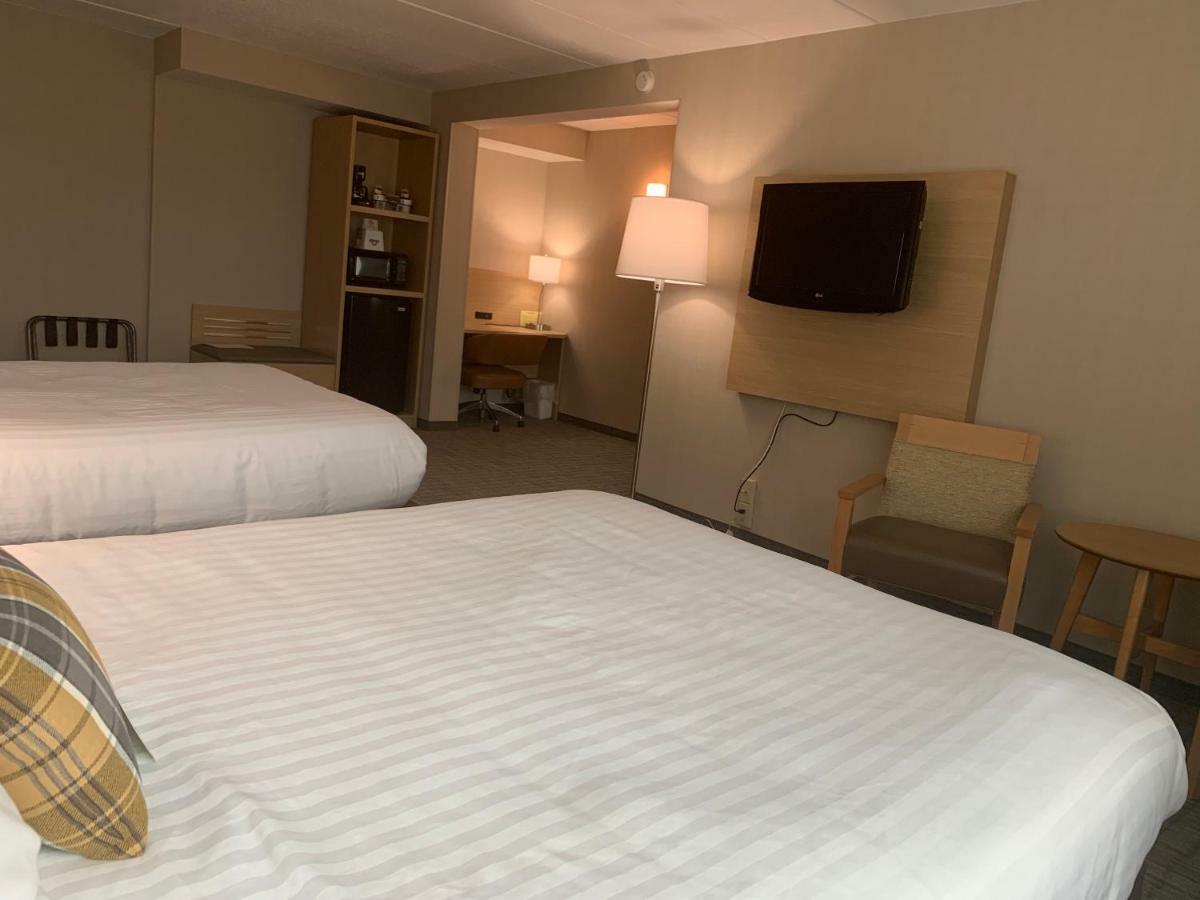 Days Inn & Suites By Wyndham Duluth By The Mall Экстерьер фото
